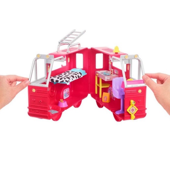 Barbie Chelsea Fire Truck play set NWT - Picture 3 of 11